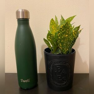 S'well Forest Green Bottle with Silver Cap 1.7 oz